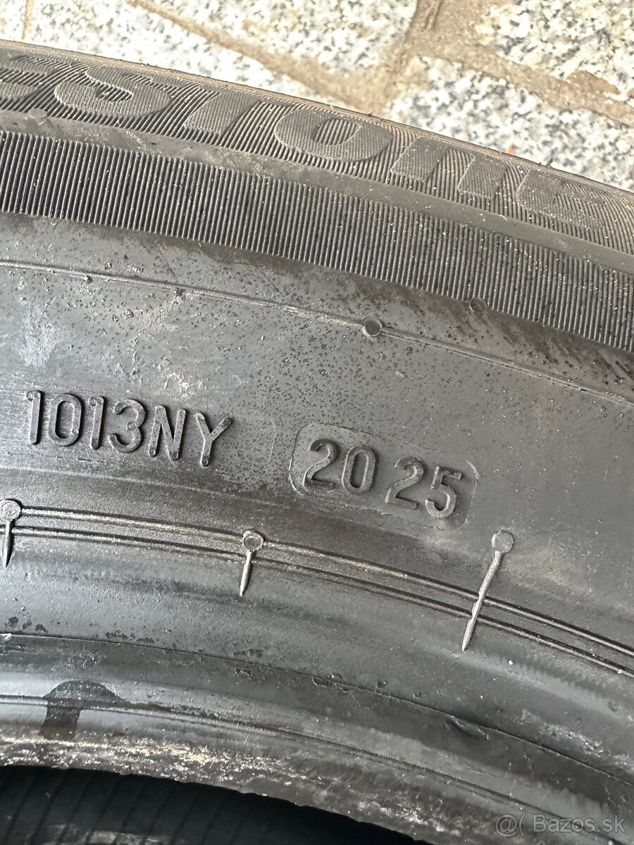 255/65 r17 Brigestone zimne - 4