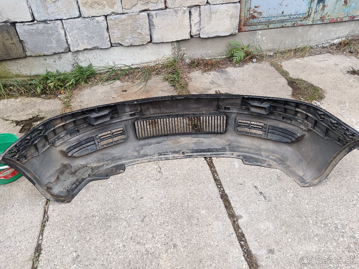 Skoda superb1 predny naraznik - 4