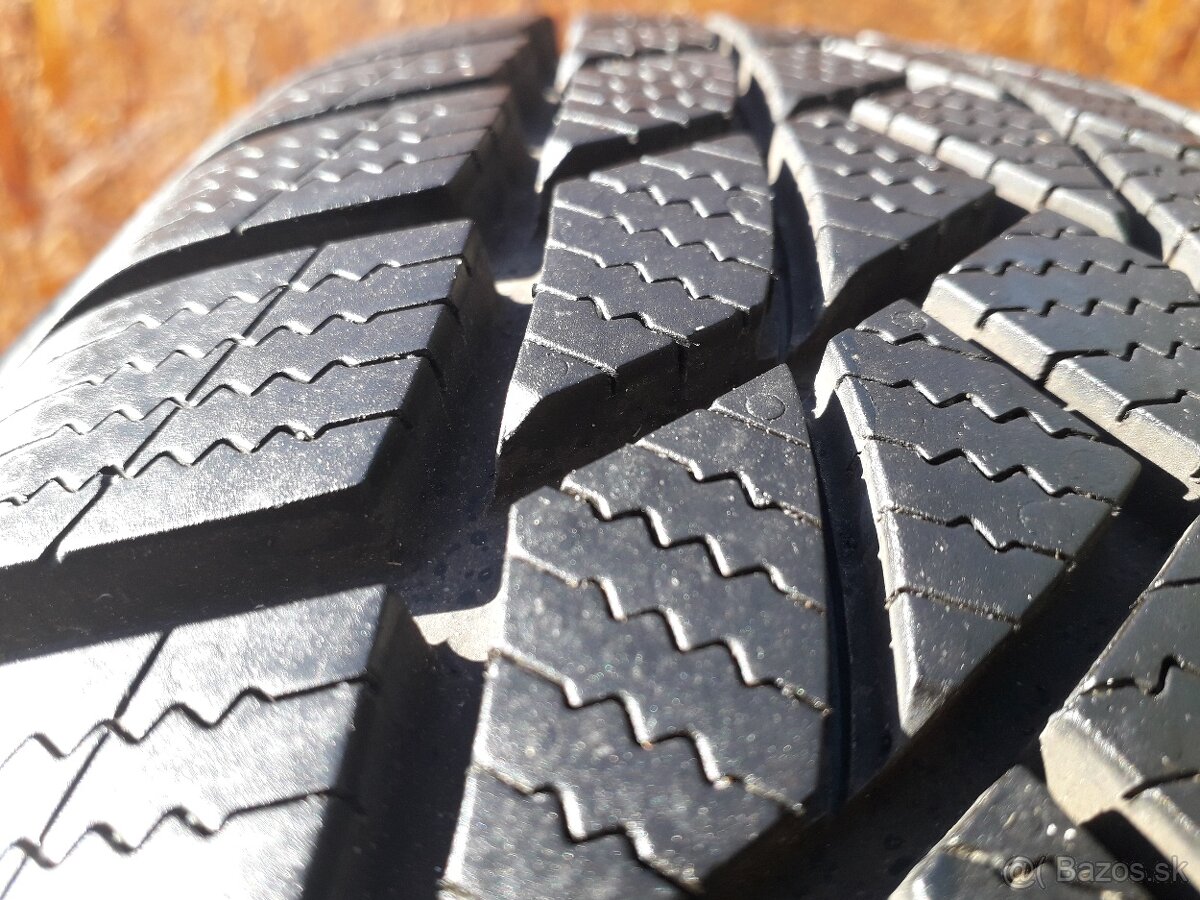 195/65 r15 zimne pneumatiky - 4