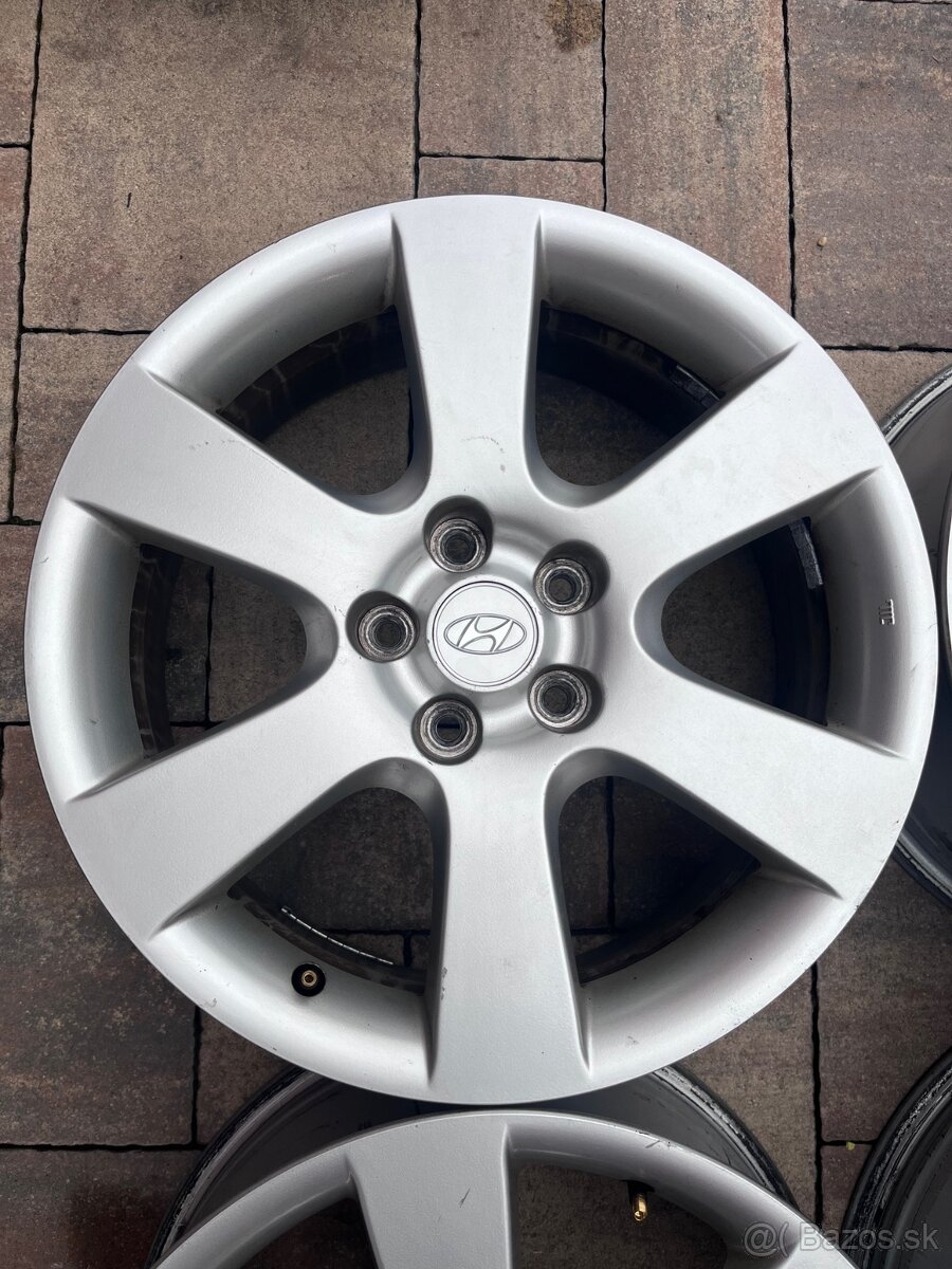 Orig. hliníkové disky Hyundai R18, 5x114,3 - 4