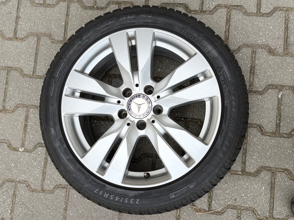 Predám pneu DUNLOP - 4