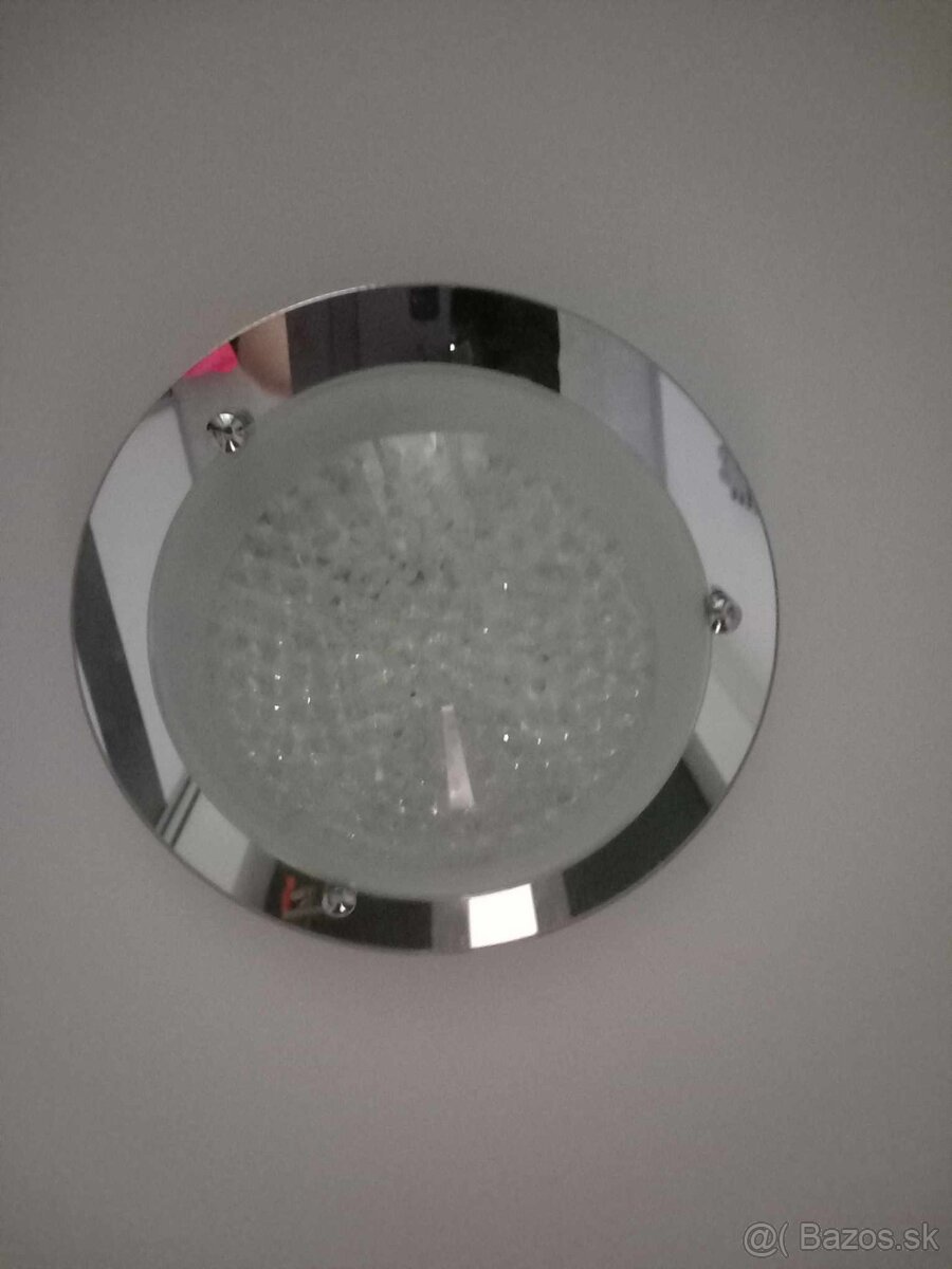 STROPNE SVETLA - NOVE - 4