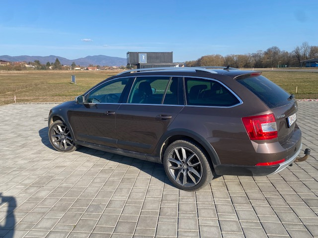 NA PREDAJ ŠKODA OCTAVIA SCOUT III - 4