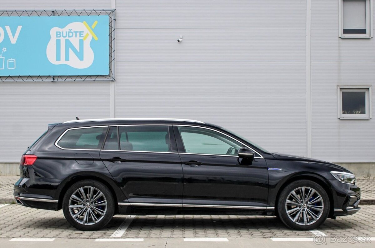 Volkswagen Passat Variant GTE 1.4 TSI DSG - 4