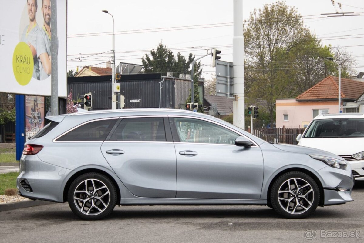 Kia Ceed SW, 1.5 T-GDi A/T 7 - 4
