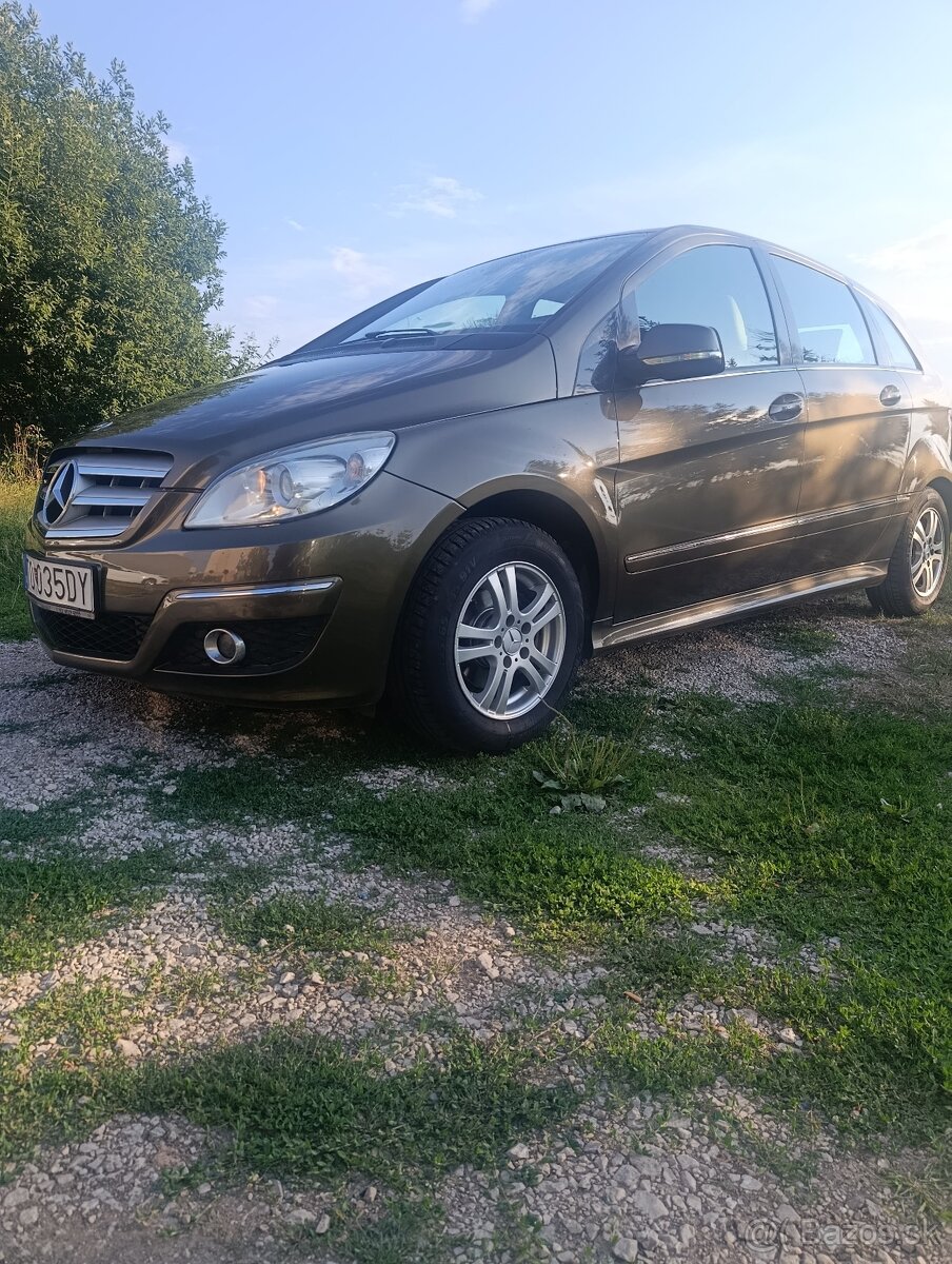Predám Mercedes Benz B - 4