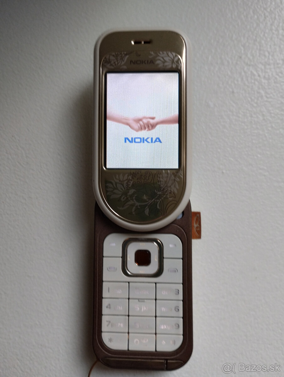 Predám retro telefón NOKIA - 4