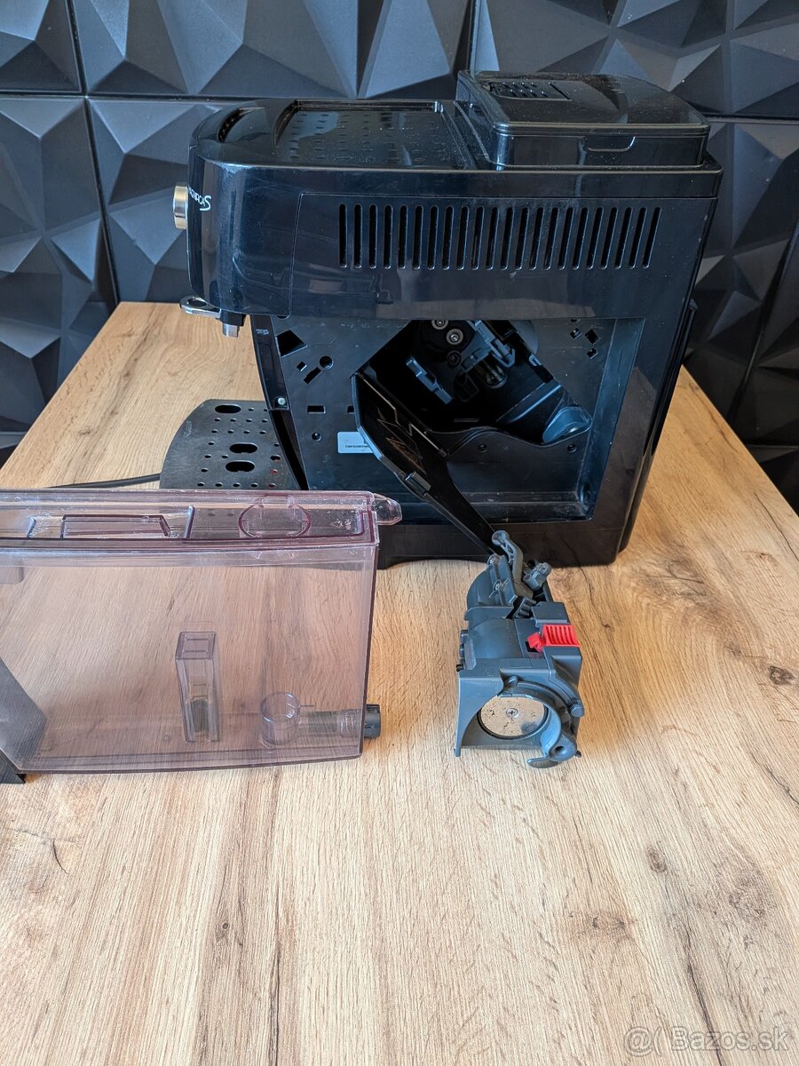 Kávovar Delonghi magnifica s - 4