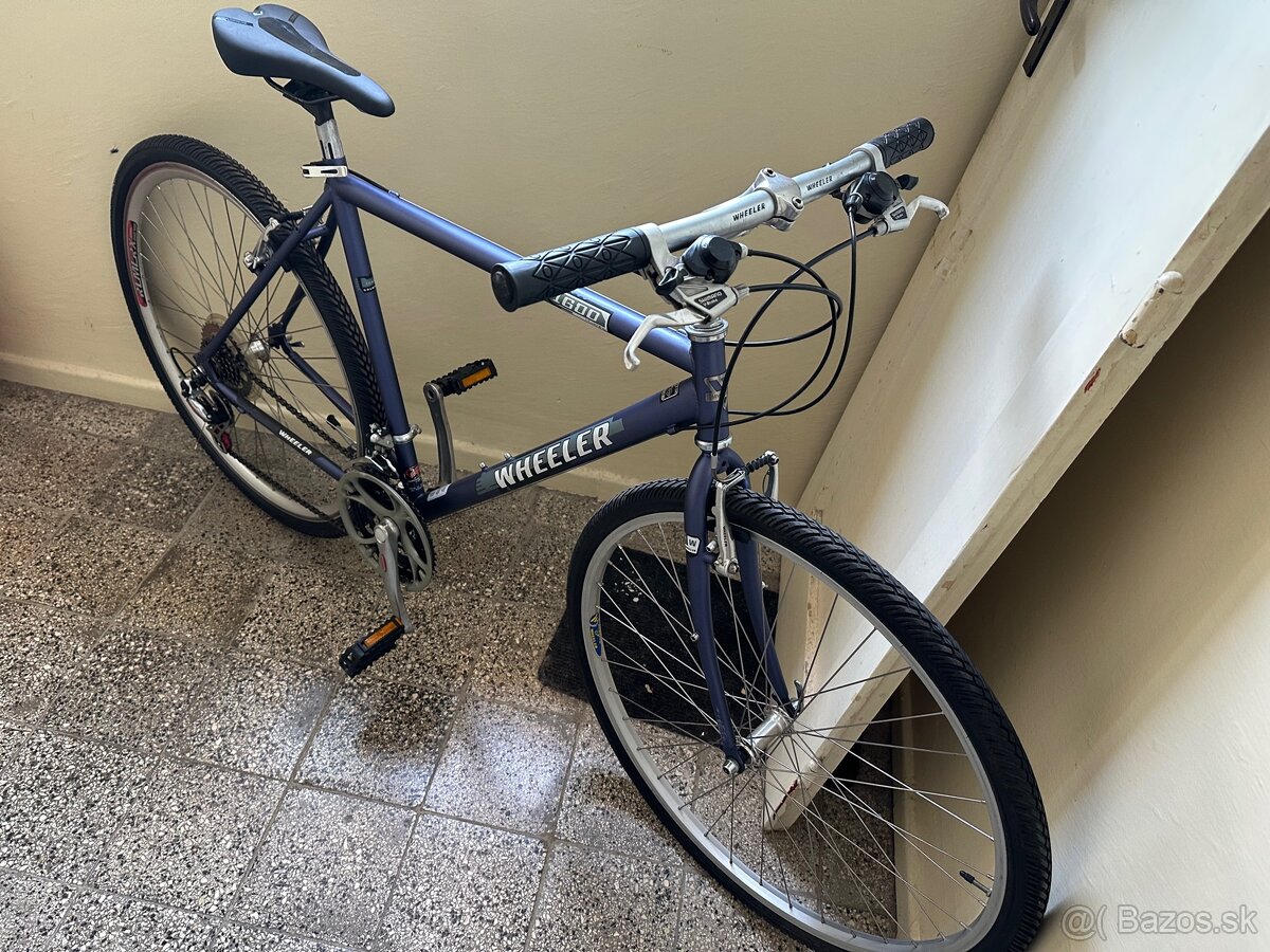 Trekingový bicykel TOP STAV - 4