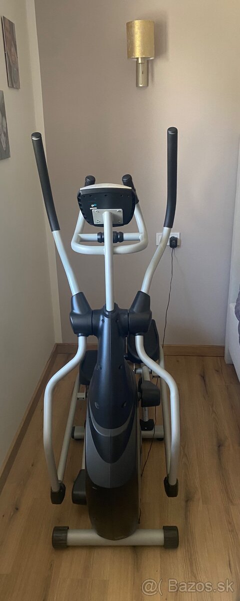 Kvalitný Ergonomicky eliptický trenažér /stepper/XT1010 - 4