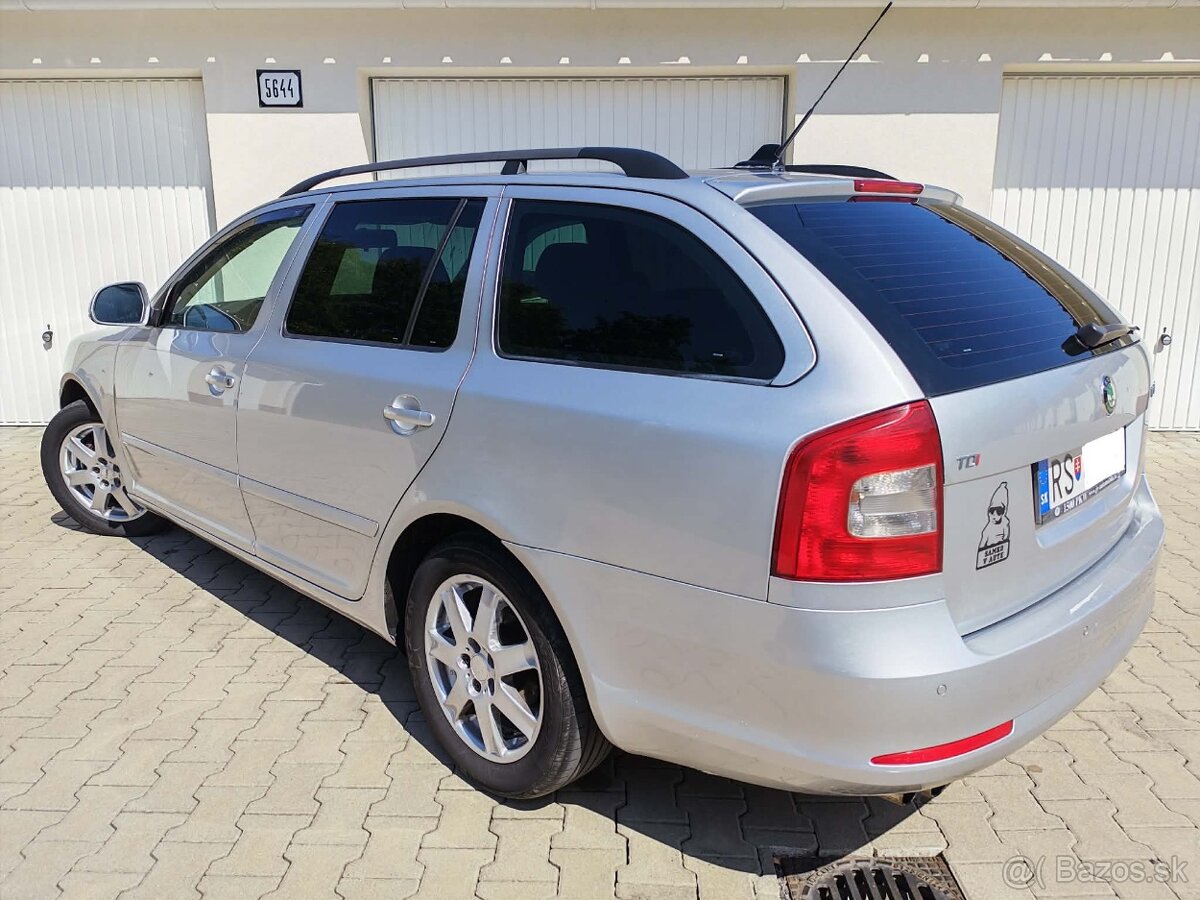 Predám Škoda Octavia Facelift Combi 2.0 TDI Elegance - 4