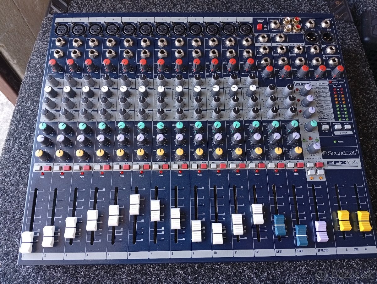 Mix Soundcraft EFX12 - 4