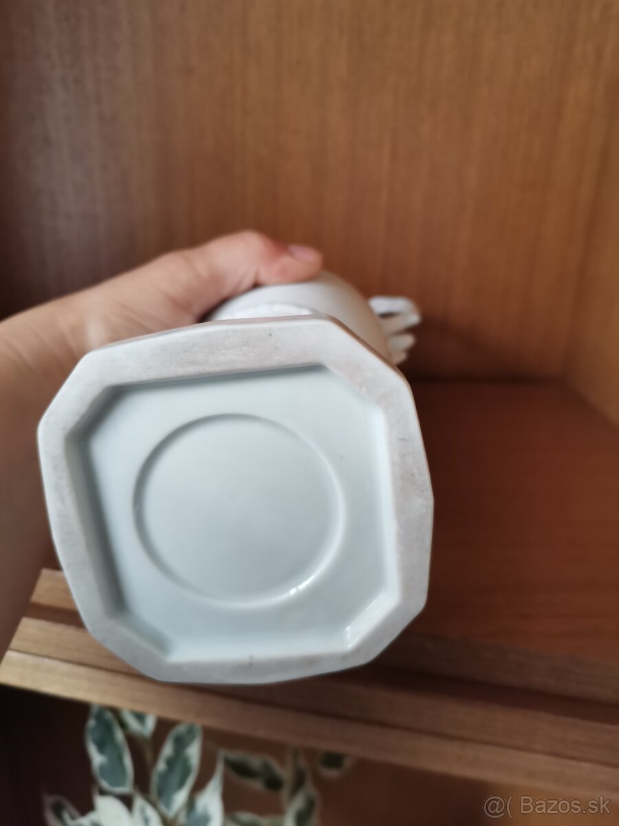 Porcelánová váza - 4