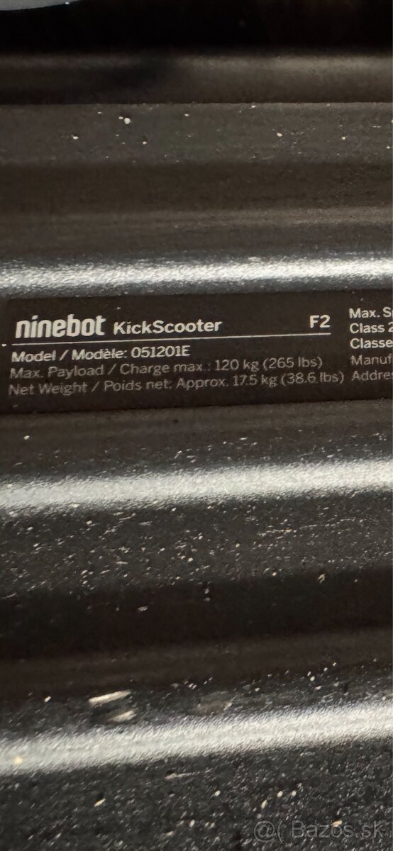 Ninebot Kickscooter F2 E - 4