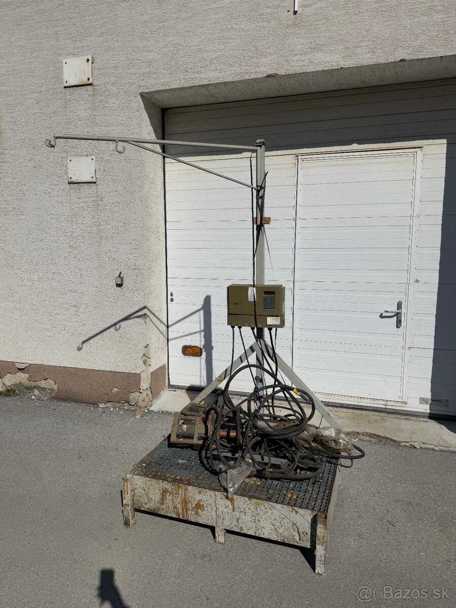 Baliaci stroj INSTAPAK 900 - 4