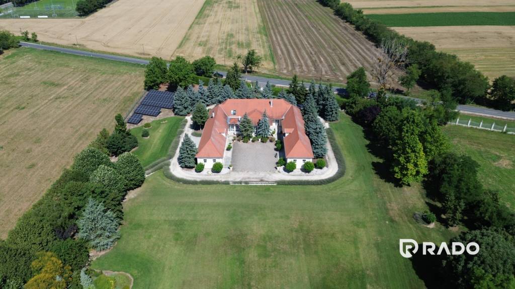 RADO | Exkluzívna honosná kúria | 14-ha pozemok | Dunakiliti - 4