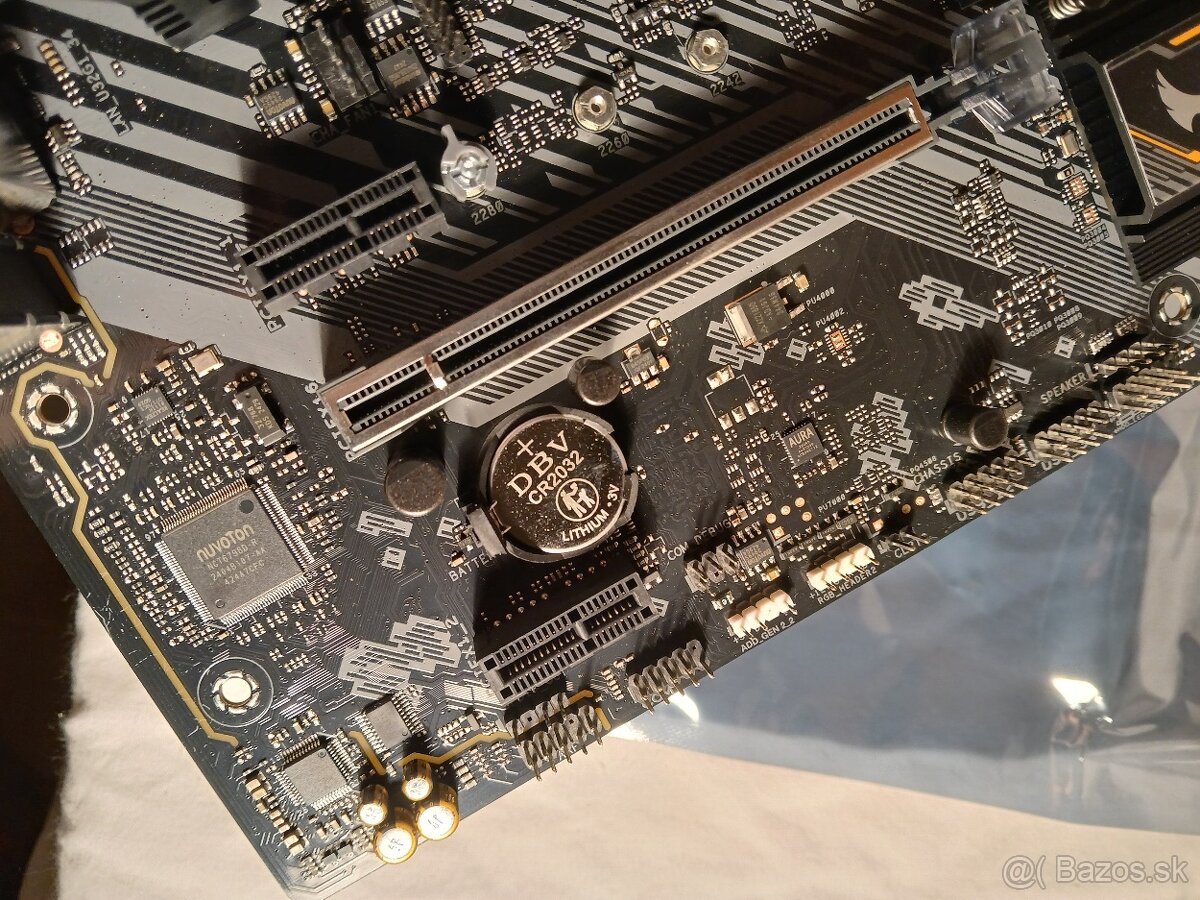 Predám základnú dosku ASUS TUF GAMING A520M-PLUS II (AM4) - 4