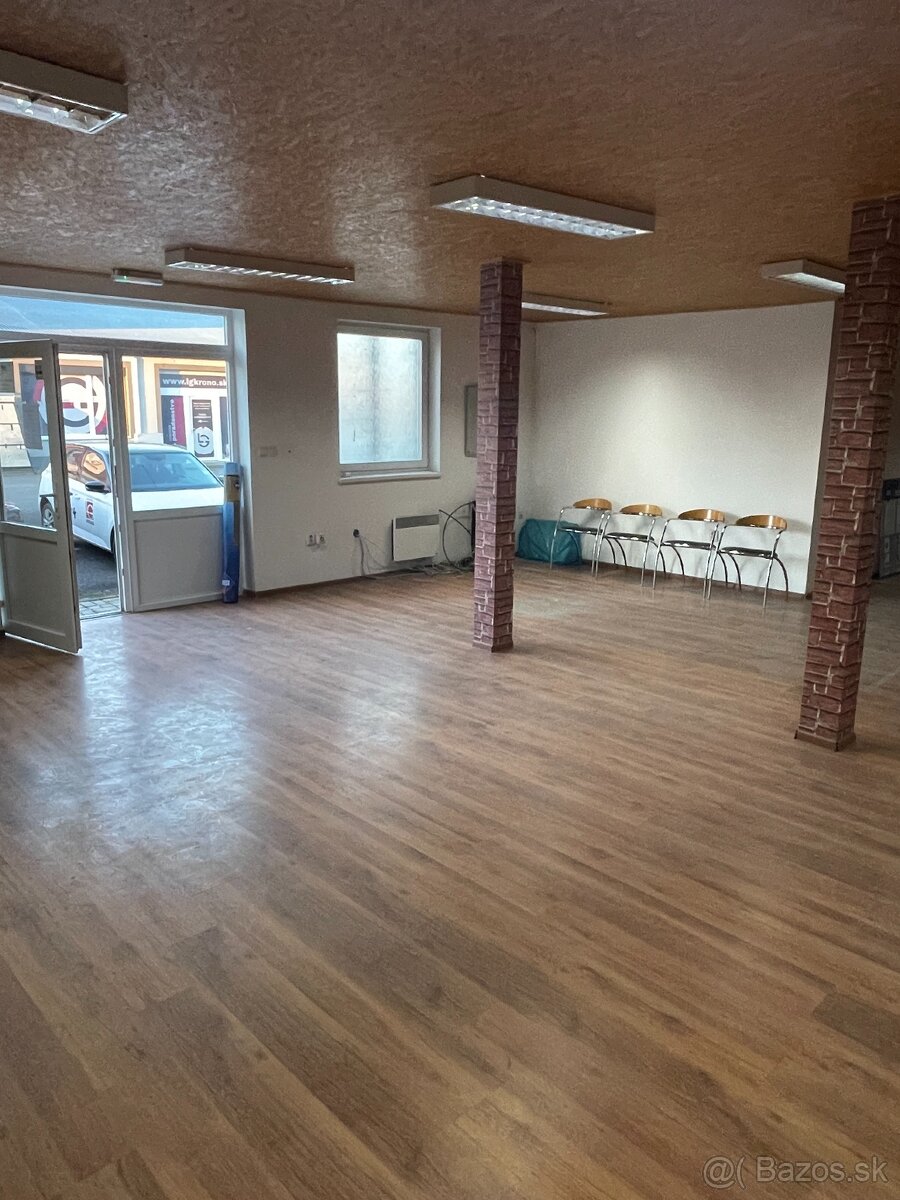 Prenájom 140m2 obchodného priestoru Lučenec - 4