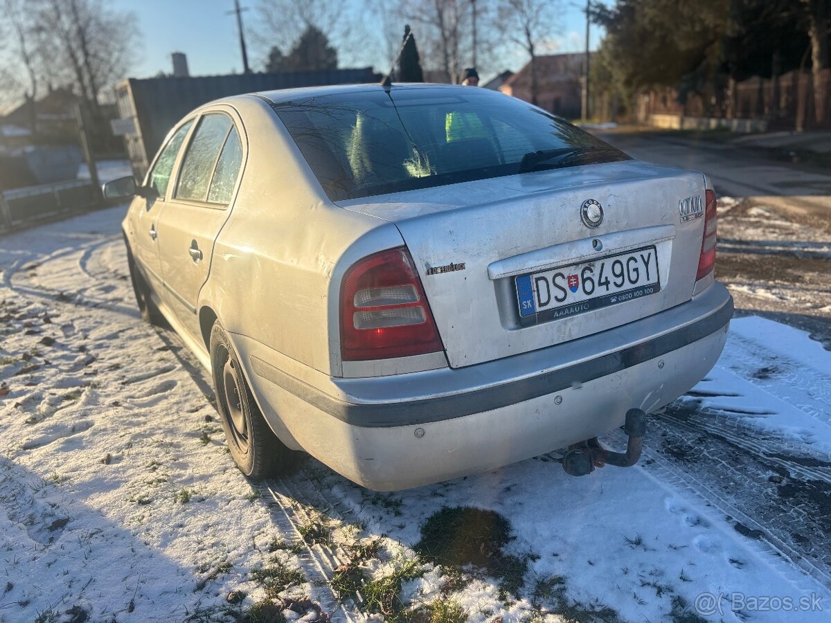 Škoda Oktavia - 4