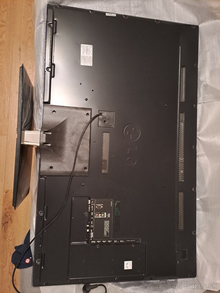 Predam LG televizor 55palcov 3D LED - 4