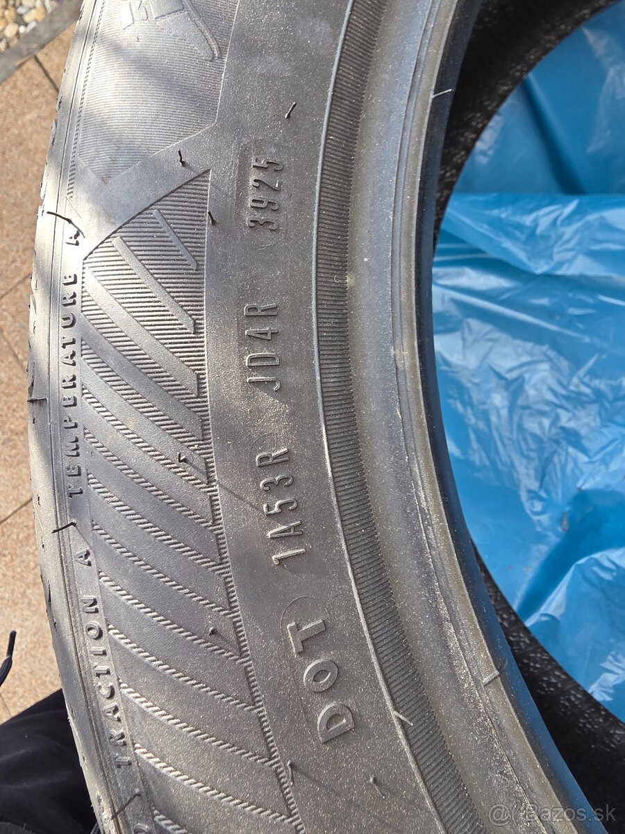 Predam 4x 215/55r17 Goodyear EfficientGrip - 4