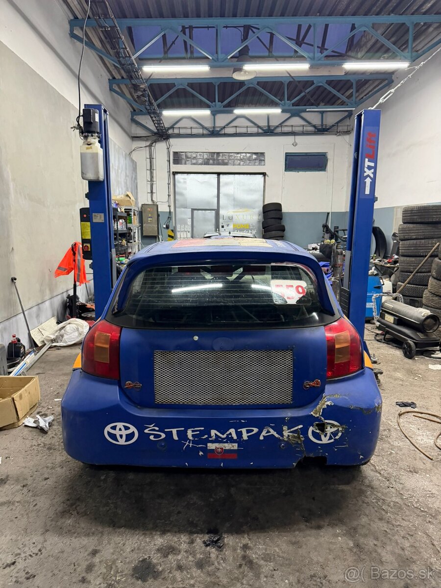 TOYOTA COROLLA 2.O TURBO 4X4 - 4