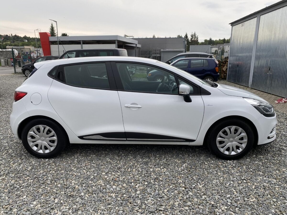 Renault Clio 1.2ie 75PS ČR LPG 107000KM - 4