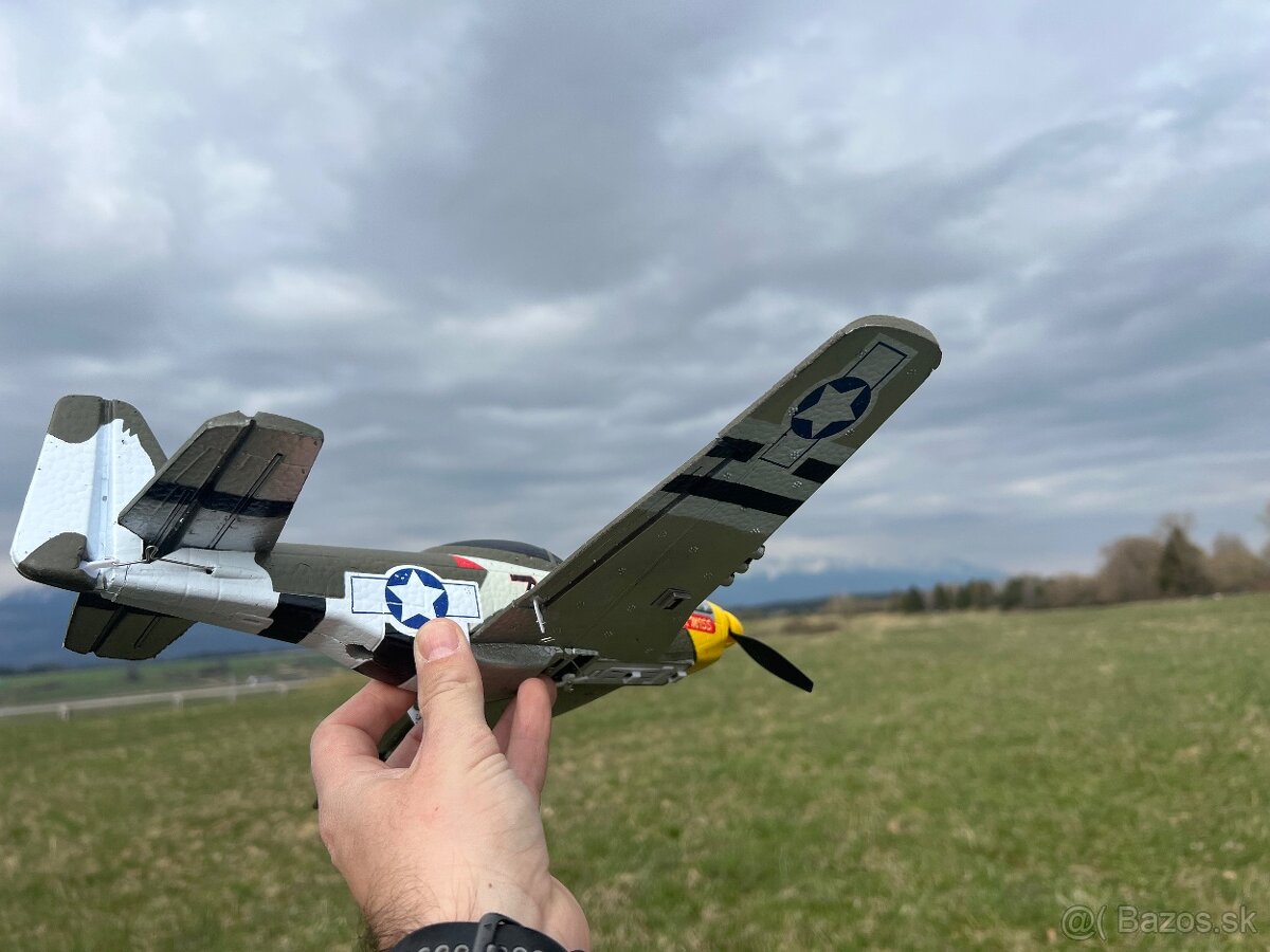 Predam rc lietadlo p51 400mm - 4