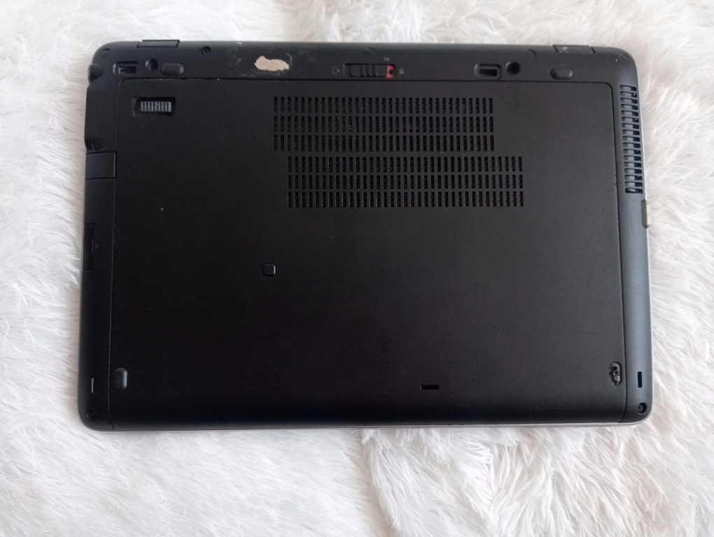 predám základnú dosku pre Hp elitebook 840 g2 - 4