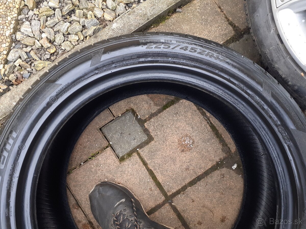 letne 225/45 r17 - 4