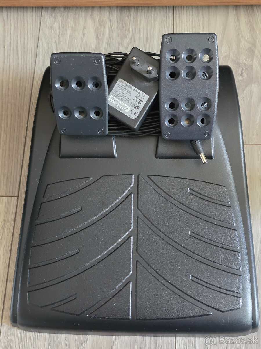 VOLANT Logitech Driving Force GT a JOYSTICK thrustmaster - 4