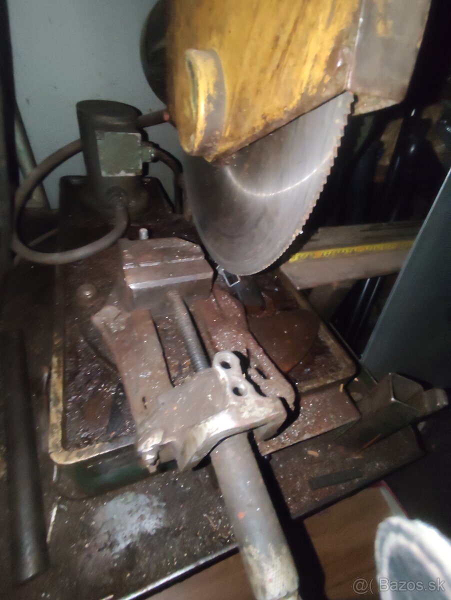 Predám: Výkonná kotúčová píla na kov / rozbrusovačka STS PKM - 4