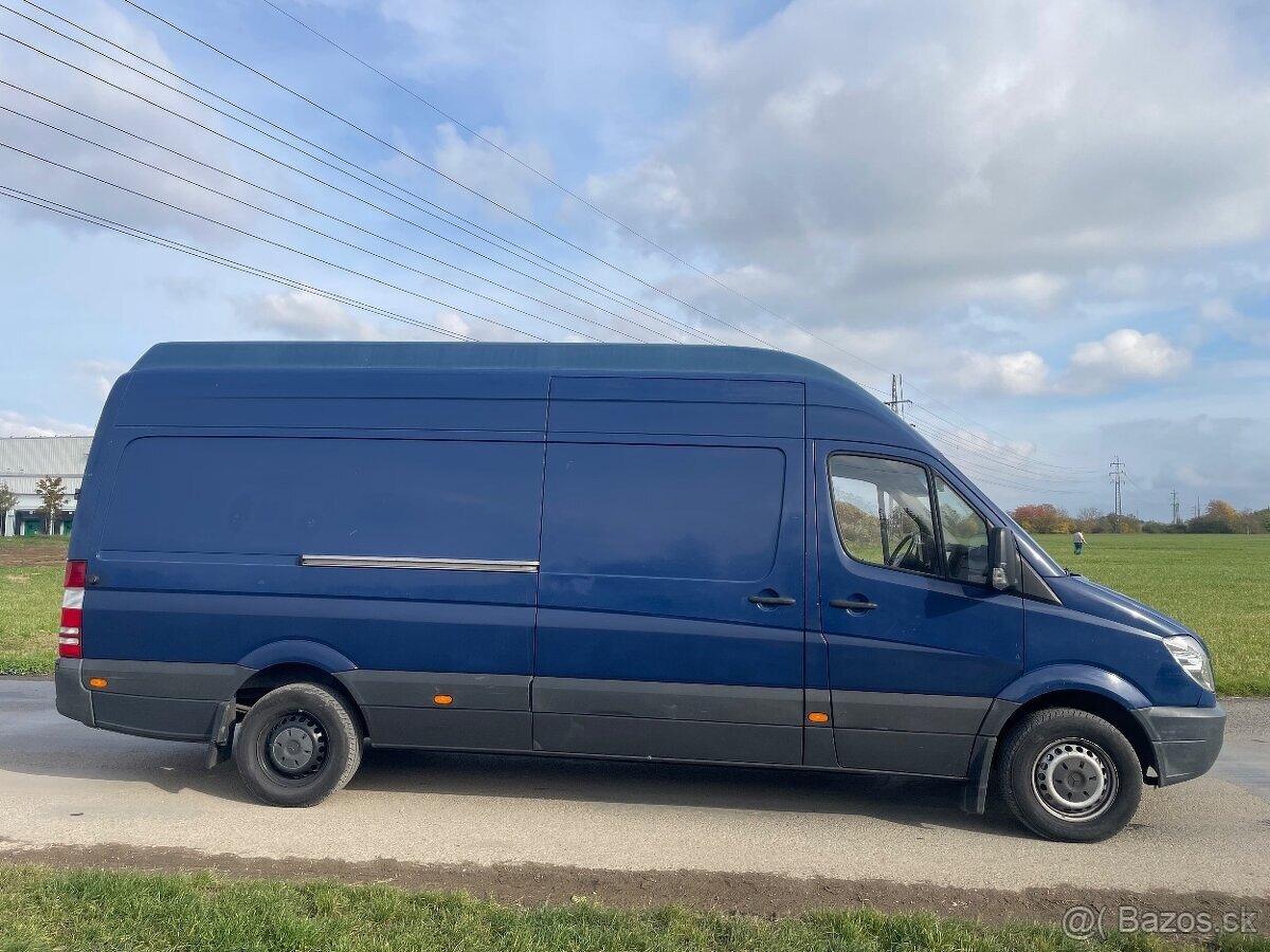 Mercedes Benz Sprinter 318CDI 3L V6 - 4