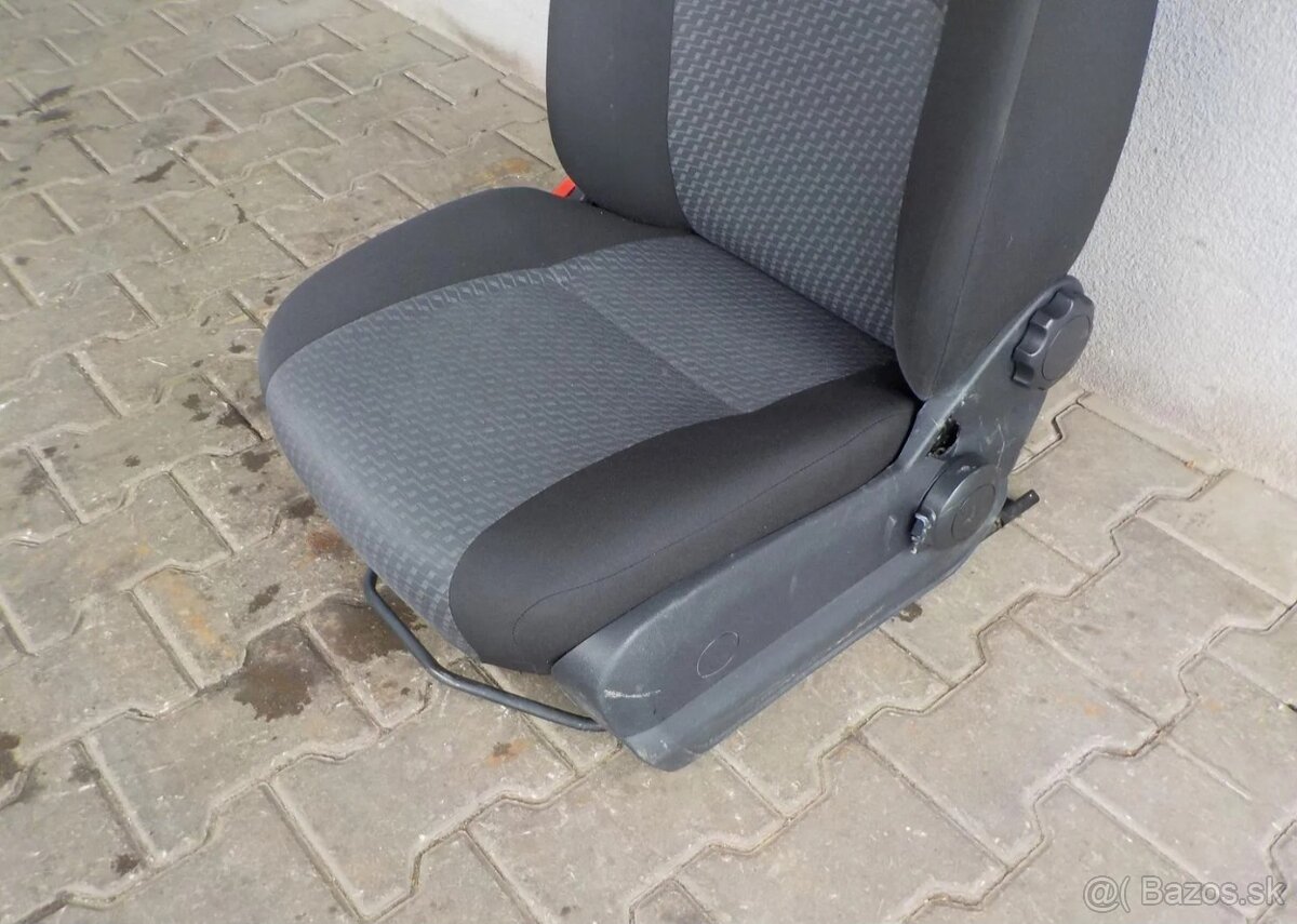 Šoferove sedadlo VW Crafter lift - 4