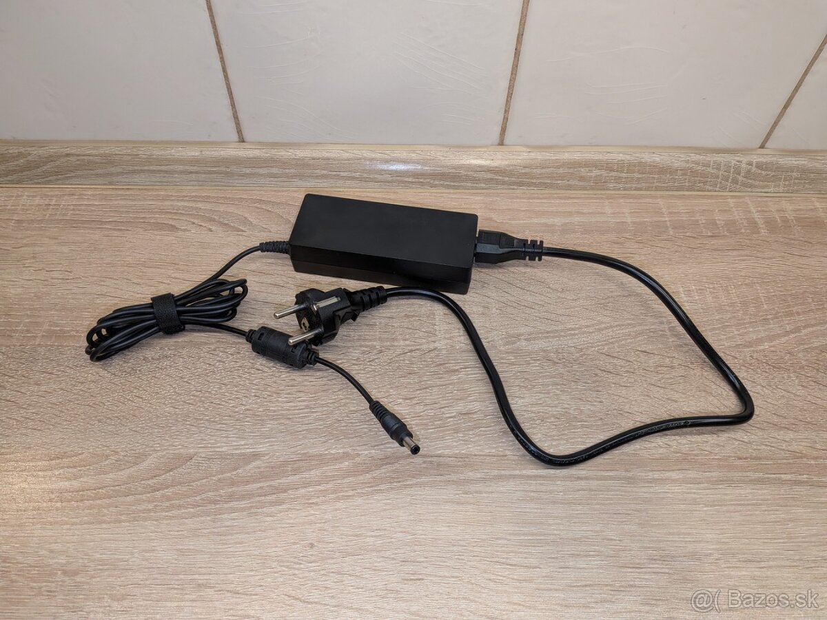 Mini PC Asus NUC 12 i3 (Windows 11) - 4