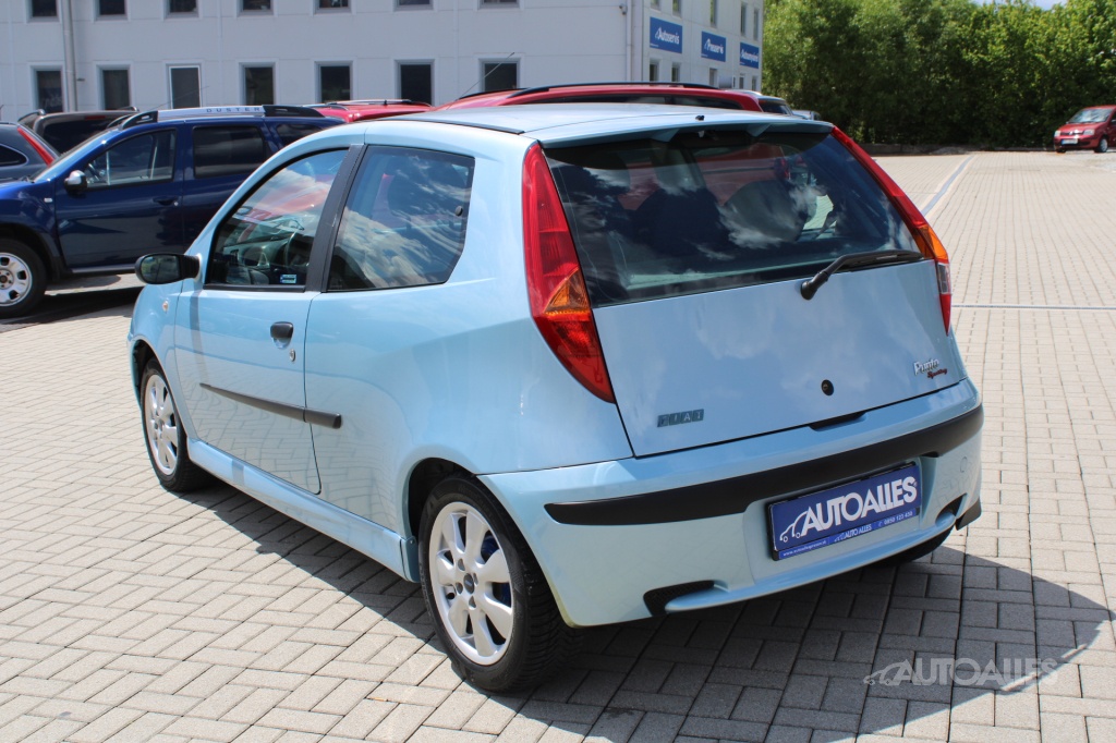 Fiat Punto 1,2 i 16V 59 kW SPORTING - 4