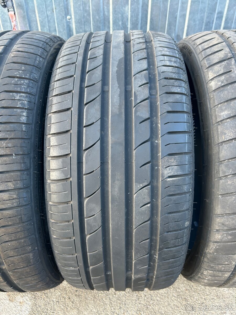 Pneumatiky 235/35r19 - 4
