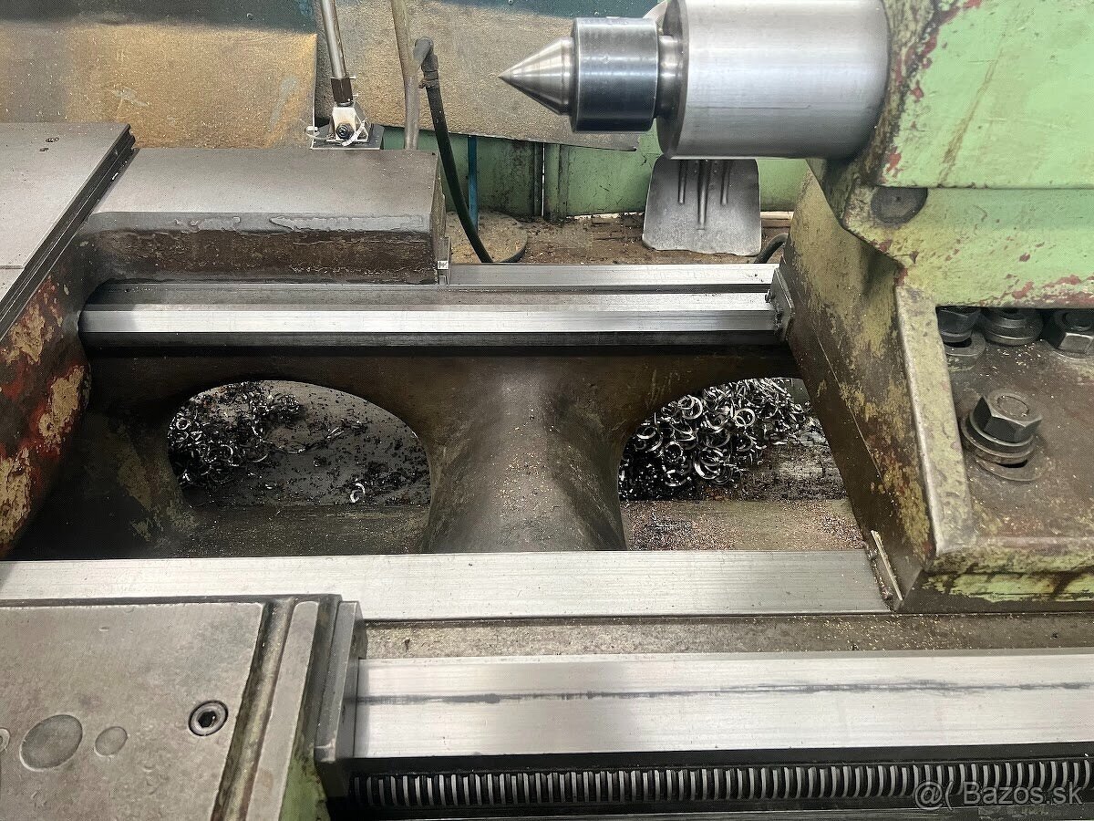 TOS Čelákovice SUS 80/2750 - Soustruh konvenční - 4