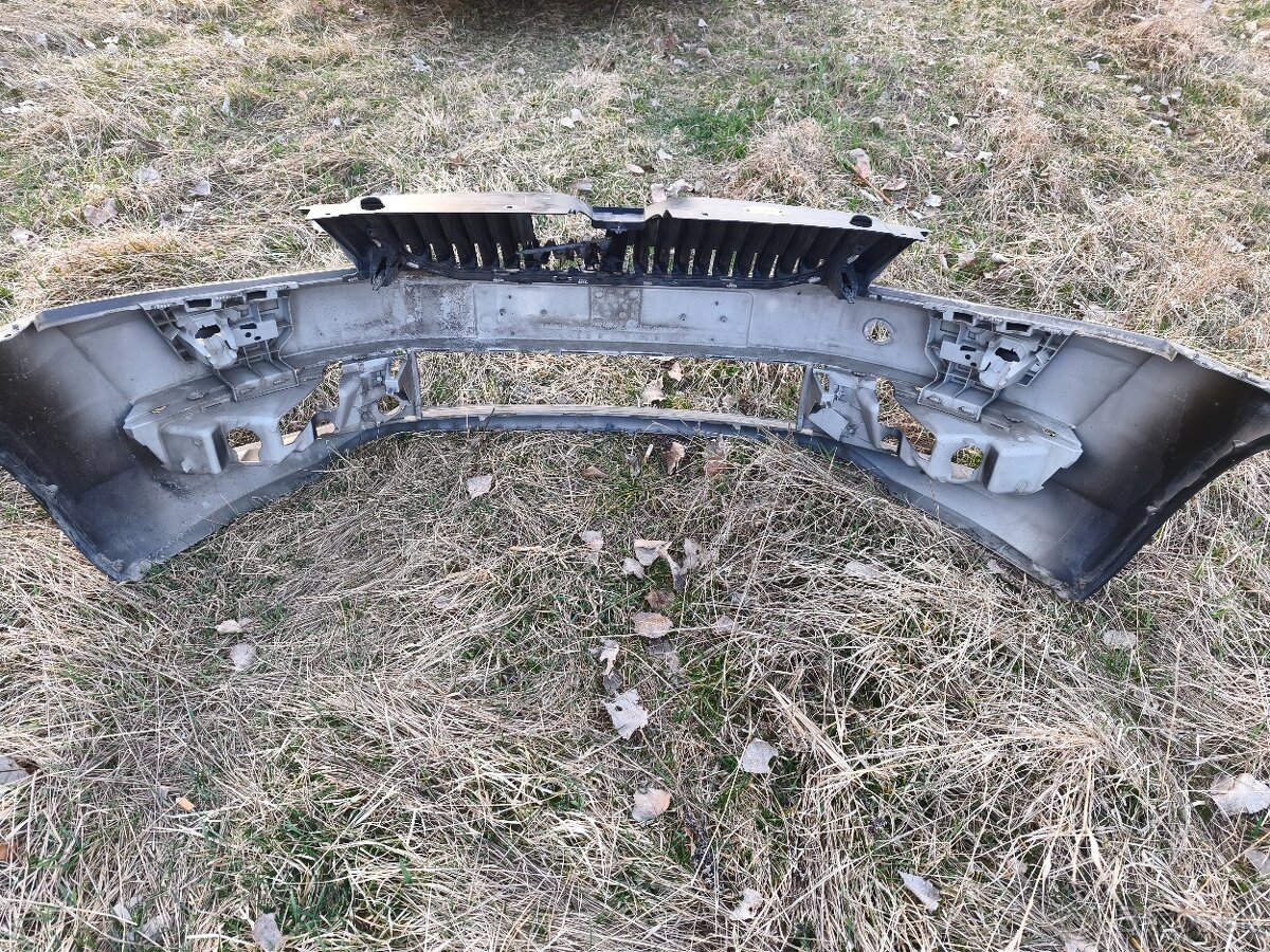 Predný nárazník Škoda Octavia 3 - 4