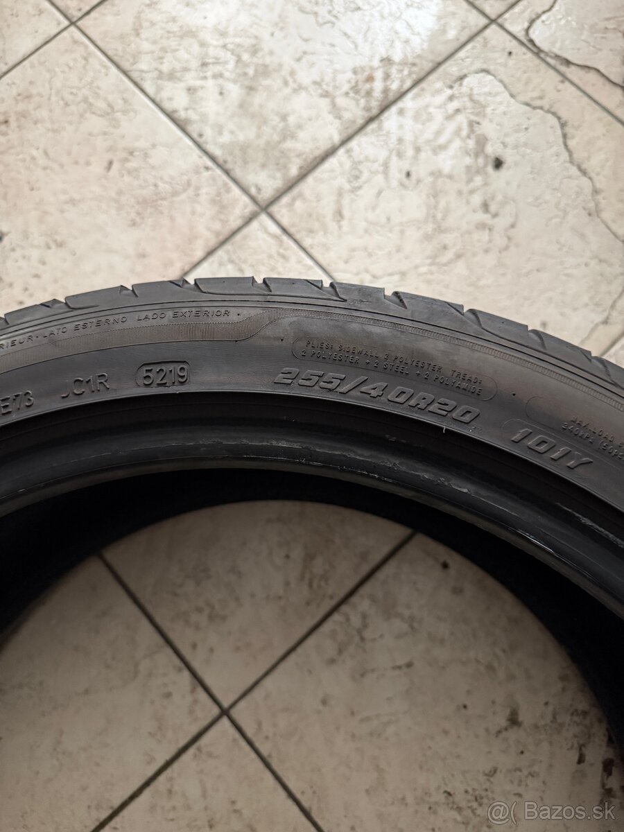 Predám letne pneu 255/40/r20 GoodYear - 4