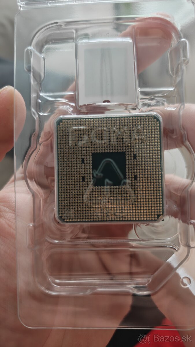 AMD Ryzen 7 5800X - 4