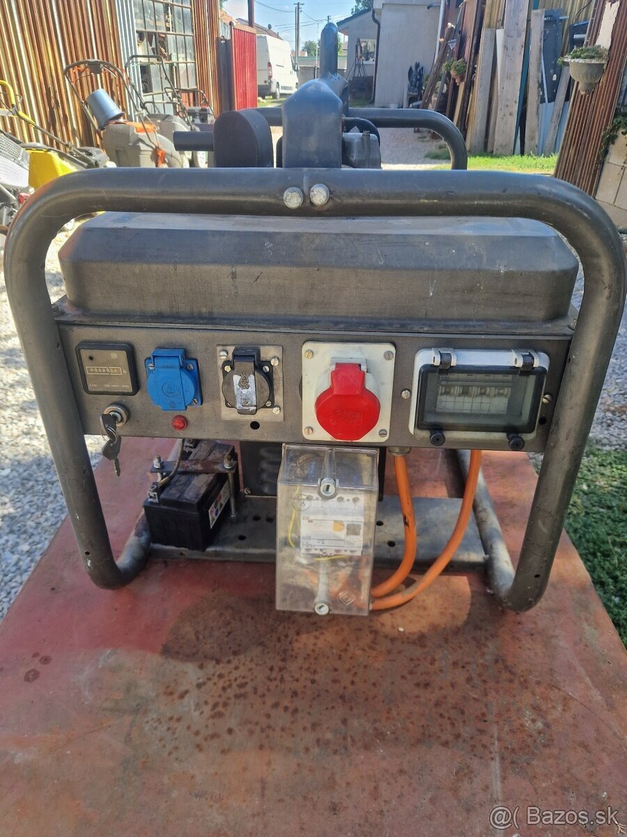 Predám dieselový generátor 230/380 v 5.5kw - 4