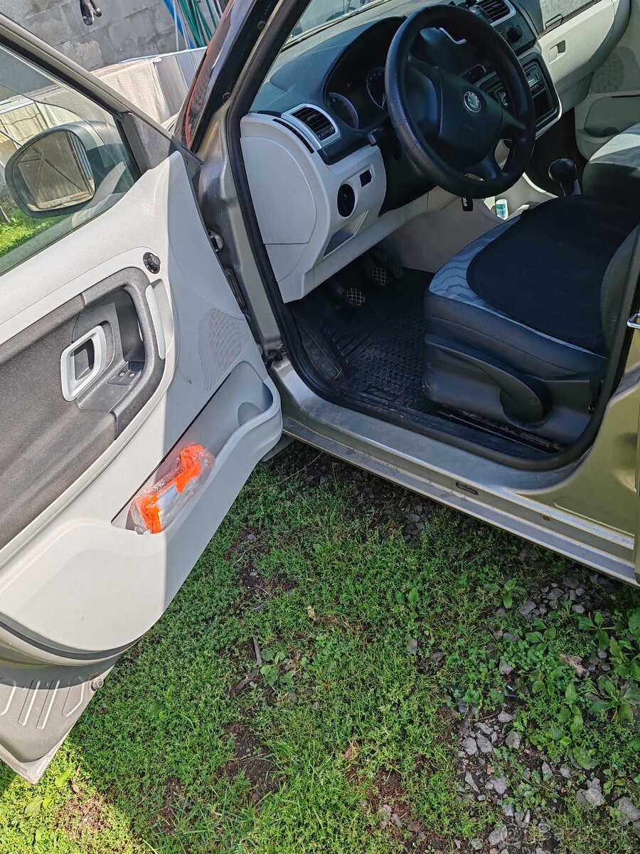 Predám Škoda Fabia 2 - 4
