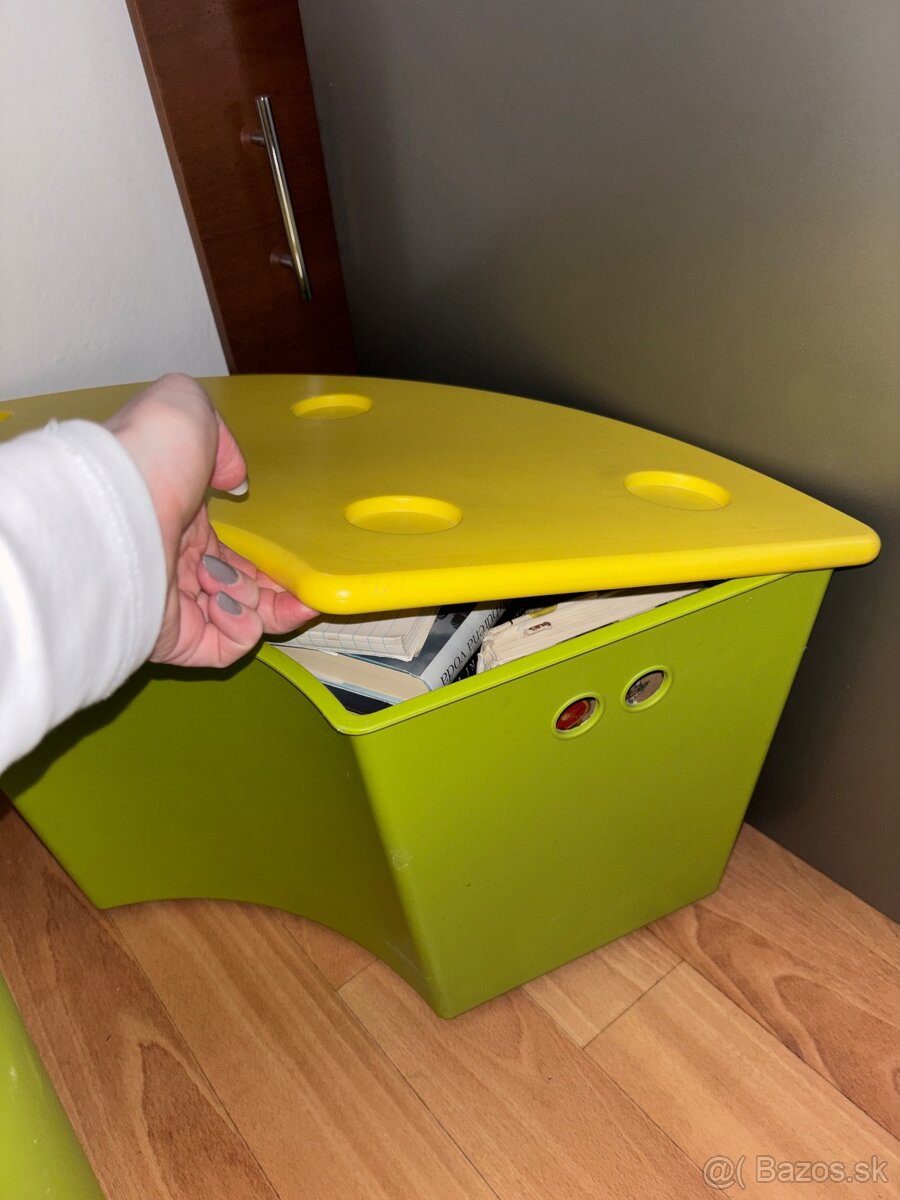 Stolík a taburetka - 4