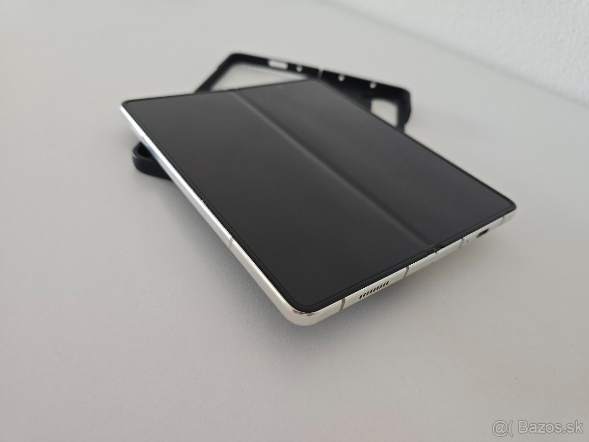 Samsung Galaxy Z Fold 5 - 4