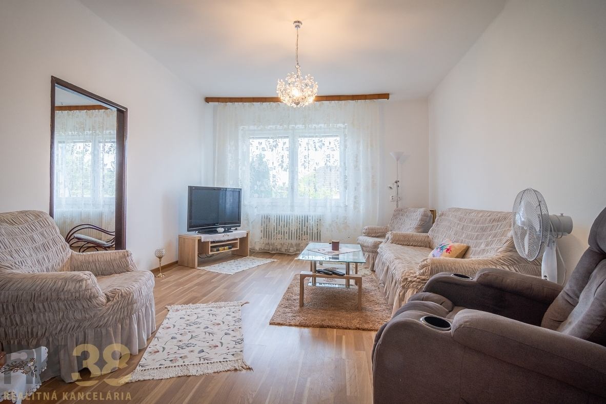 Na predaj priestranný rodinný dom v Košiciach - 4