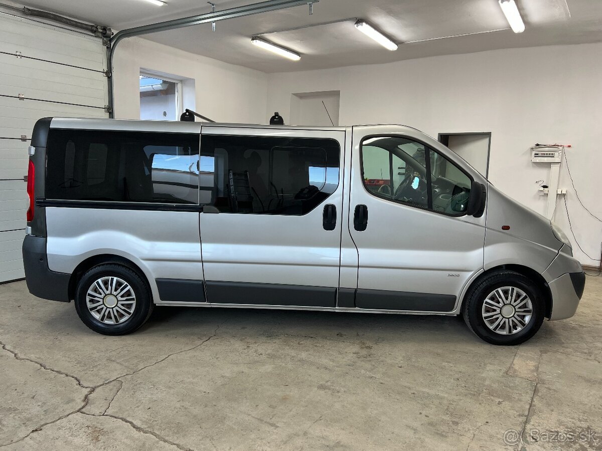 Opel Vivaro 2.0 CDTi 84KW L2H1 9 MÍST TAŽNÉ ZAŘ. LONG - 4