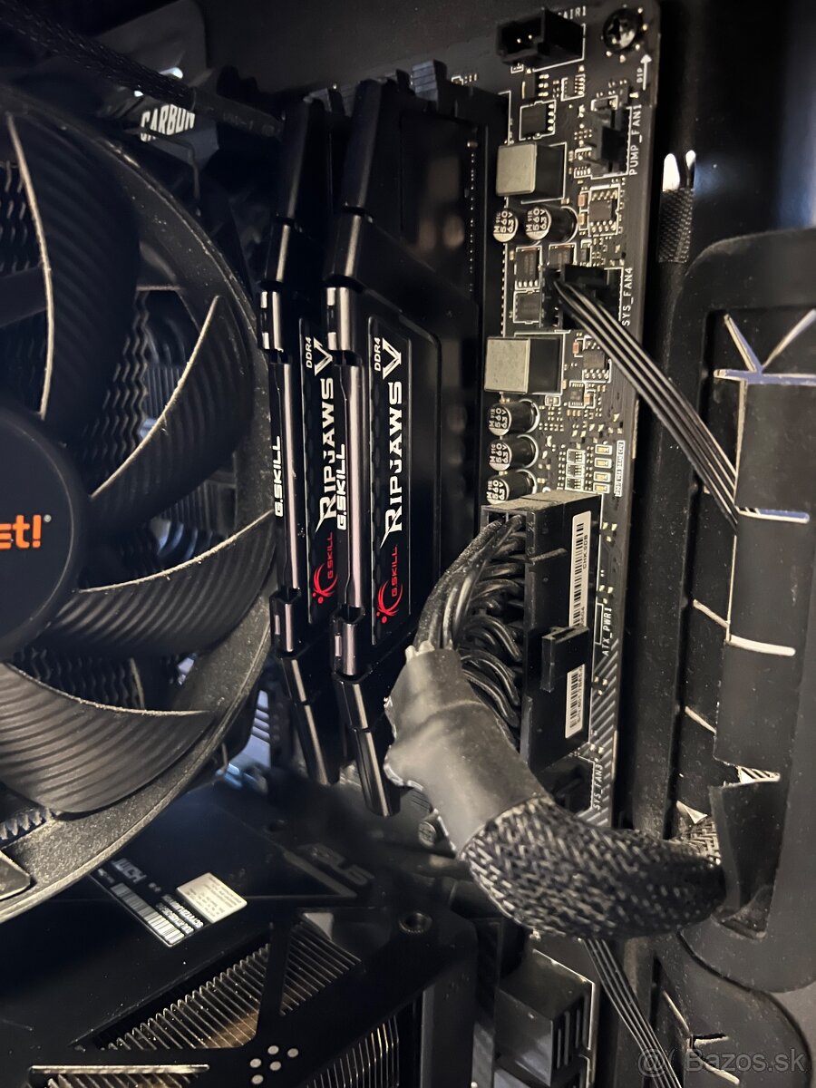 Ryzen 3700x, 32GB DDR4, SSD 512GB, RTX 4060 8GB - 4