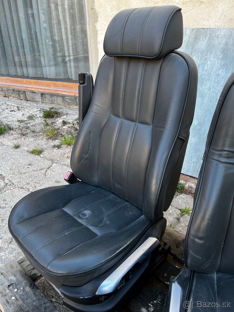 Range Rover L322 kozene lamaci sedacky - 4