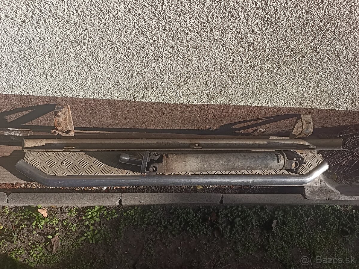 Naslapy Hyundai Galloper - 4